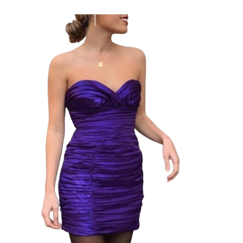 Zara NWT mini dress sz Med. purple sweetheart neckline strapless blogger fav.